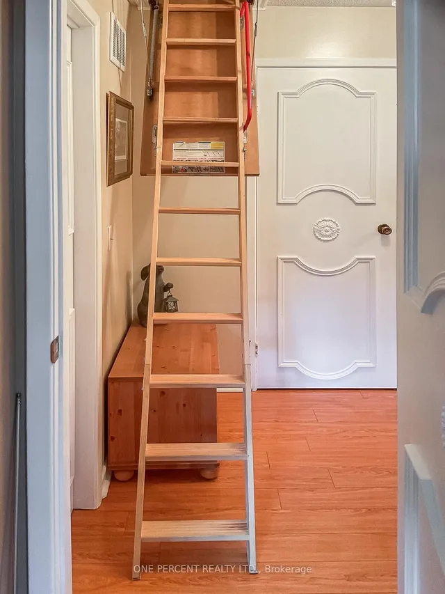 Additional image 24 of 103 Royal Palm Dr