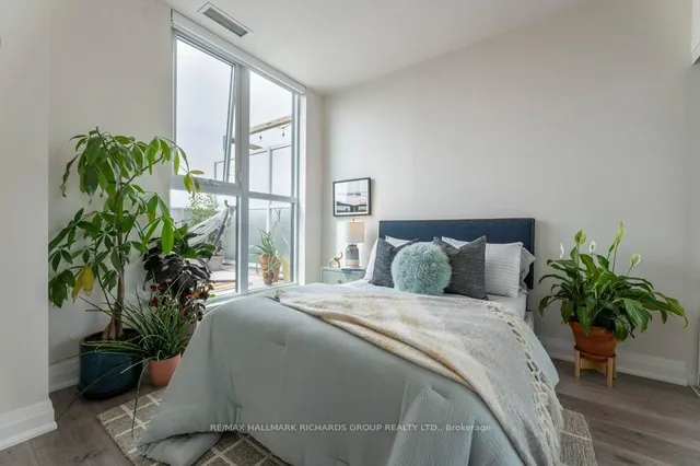 Additional image 13 of 2301 Danforth Ave Unit 807