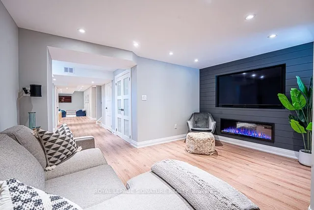 Additional image 19 of 5000 Des Jardines Dr