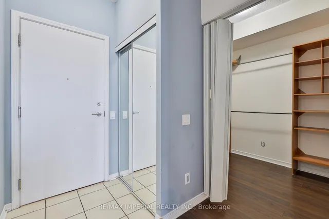 Additional image 3 of 60 Heintzman St Unit 2403