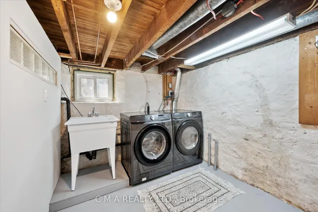 Additional image 37 of 43 Dekay St