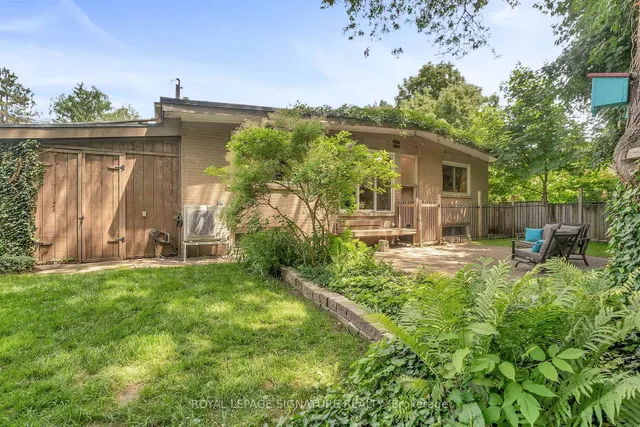 Additional image 40 of 14 Groveland Cres