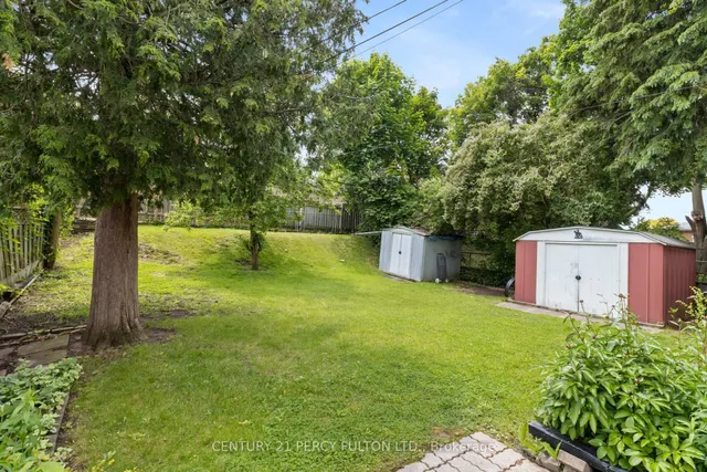 Additional image 47 of 55 Rochman Blvd