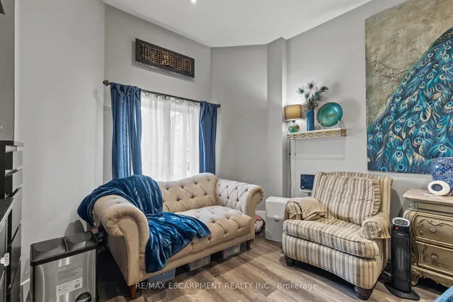 Additional image 9 of 181 West Ave