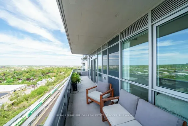 Additional image 24 of 2087 Fairview St Unit 1809