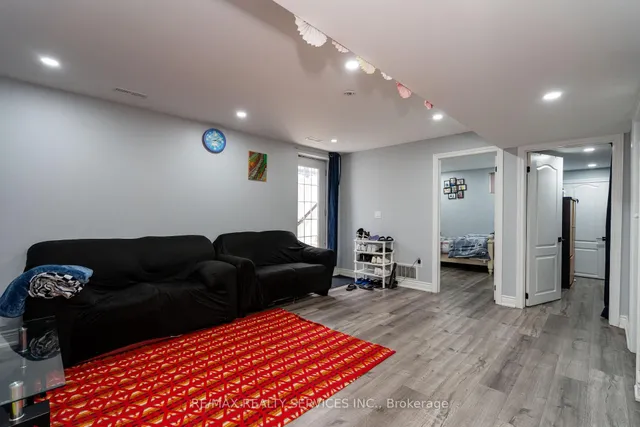Additional image 40 of 109 Benhurst Cres