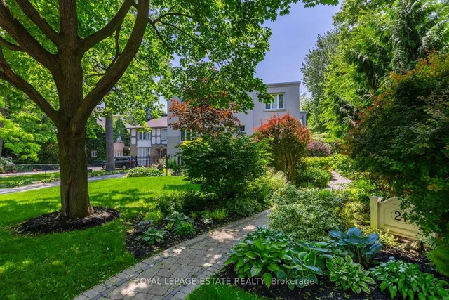 Additional image 4 of 21 Benlamond Ave Unit 4