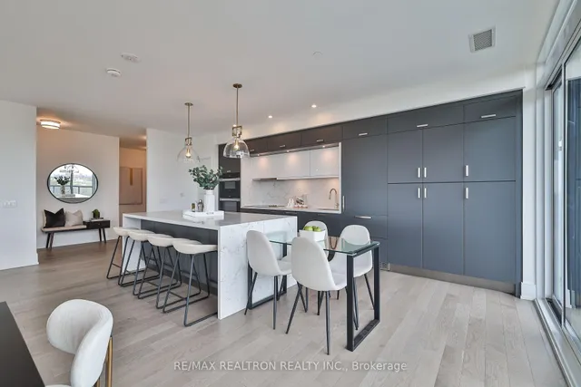 Additional image 12 of 10 Inn On The Park Dr Unit 710