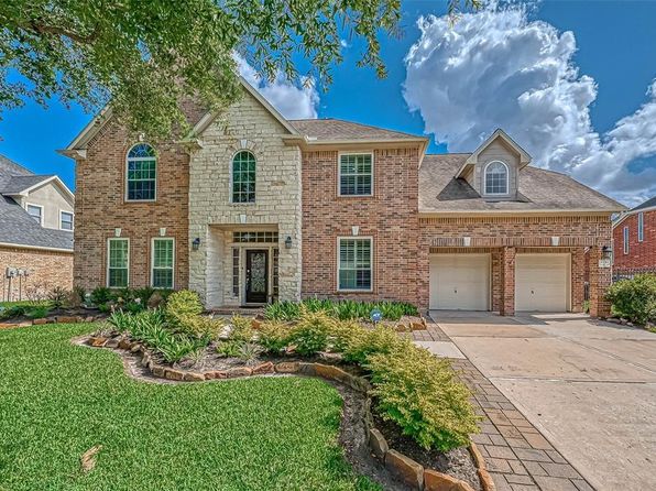 13311 Barbstone Dr, Houston, TX 77044