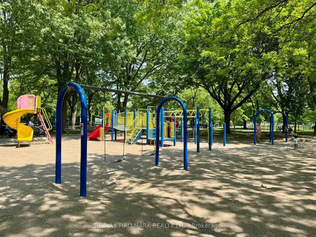 Additional image 45 of 122 Crawford St