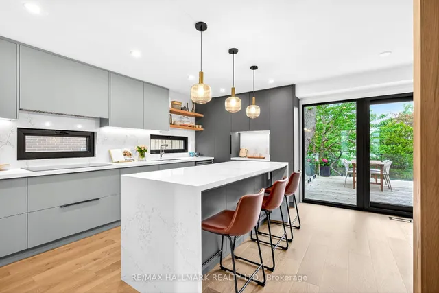 Additional image 8 of 225 Catalina Dr