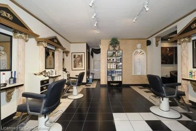 Additional image 24 of 64 Francis St