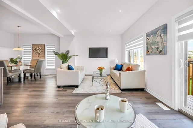 Additional image 20 of 61 SOHO St Unit 13