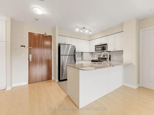 Additional image 5 of 1403 Royal York Rd Unit 1207