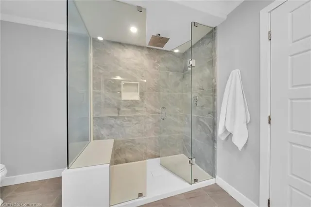 Additional image 24 of 36 Parkside Ave