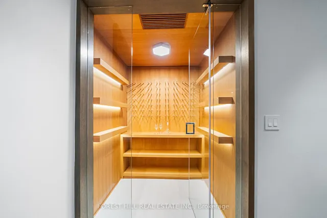 Additional image 39 of 163 Cortleigh Blvd