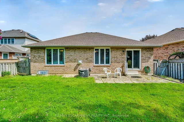 Additional image 37 of 47 Longyear Dr