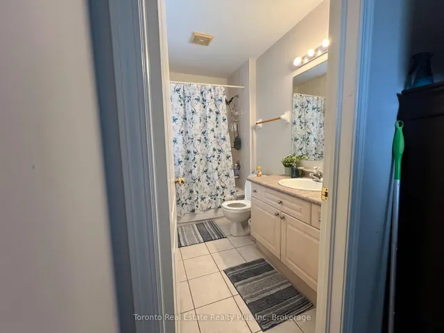 Additional image 26 of 719 Hutchinson Ave