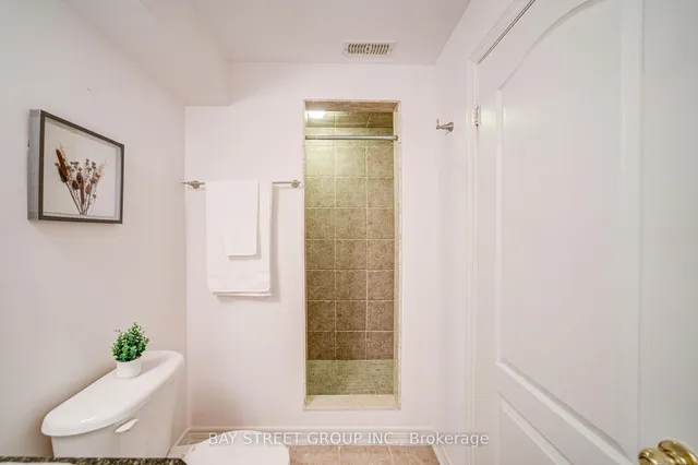 Additional image 18 of 1085 Harrogate Dr Unit 54