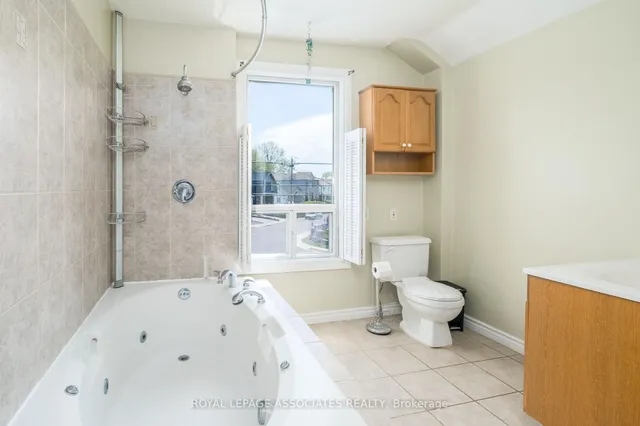 Additional image 27 of 136 Aylesworth Ave