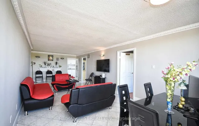 Additional image 11 of 1 Reidmount Ave Unit 706