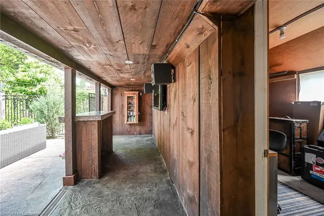 Additional image 35 of 287 King St