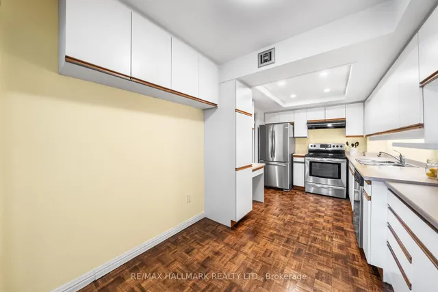 Additional image 13 of 900 Yonge St Unit 1101