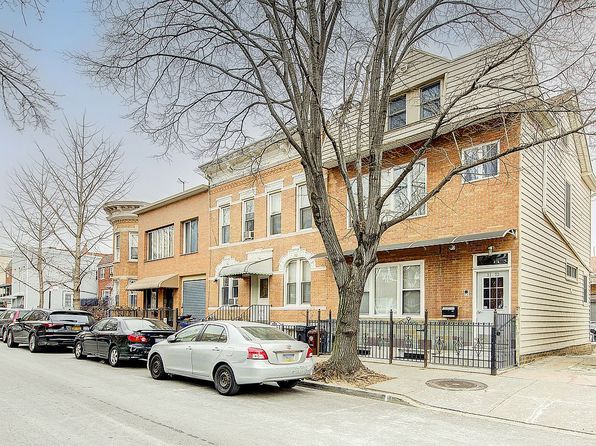 3173 41st St, Astoria, NY 11103