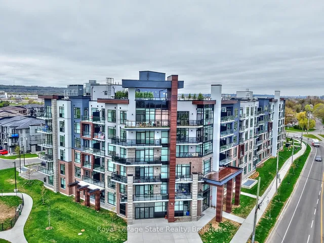 Additional image 25 of 600 North Service Rd Unit 204