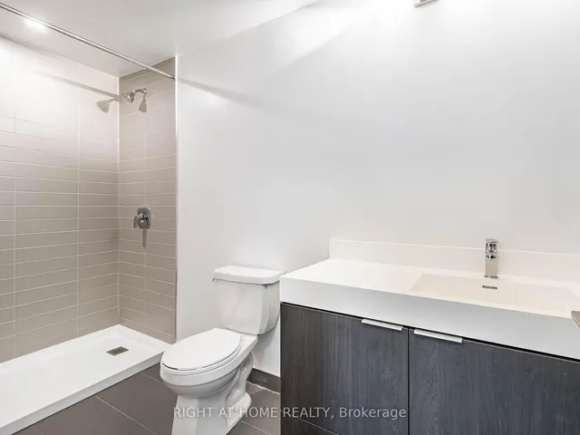 Additional image 38 of 5 maryport Ave Unit 113