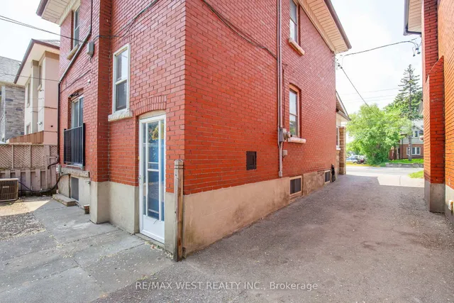 Additional image 41 of 2317 Weston Rd