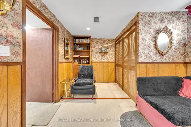 Additional image 32 of 24 Beran Dr