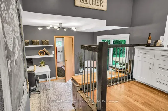 Additional image 20 of 60 Springbank Cres