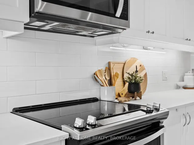 Additional image 18 of 16 Markle Cres Unit 503