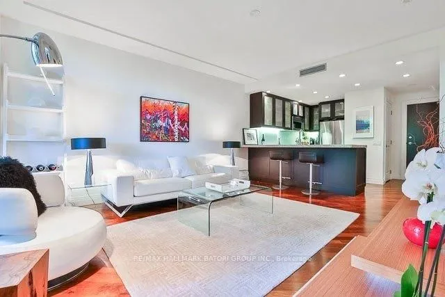 Additional image 5 of 1 Benvenuto Pl Unit 105