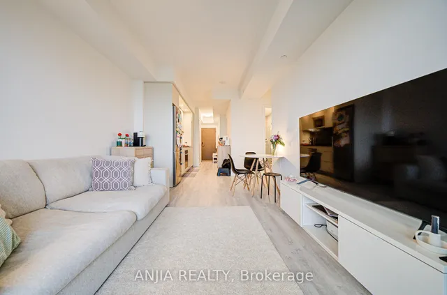 Additional image 19 of 30 Inn On The Park Dr Unit 1907