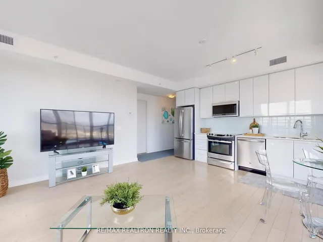 Additional image 4 of 10 Park Lawn Rd Unit 3709