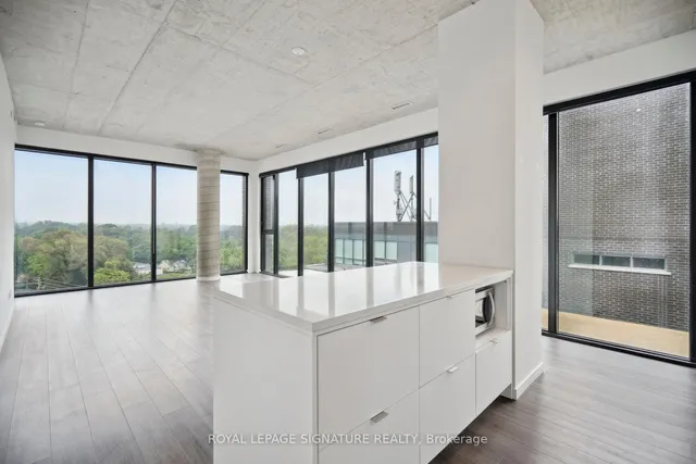 Additional image 8 of 7 Smith Cres Unit 808