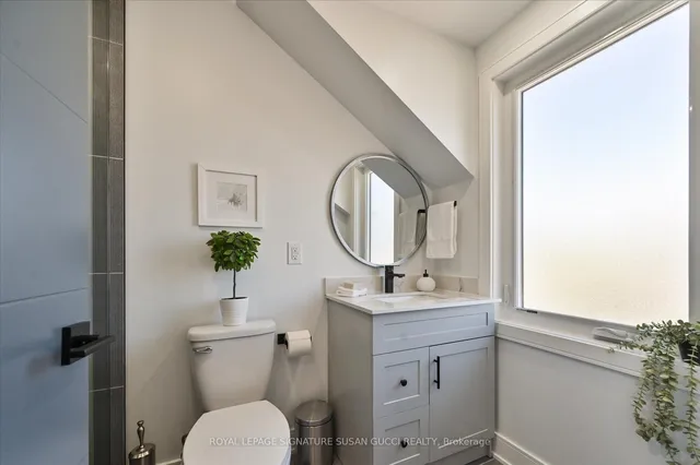 Additional image 29 of 354 Woodmount Ave