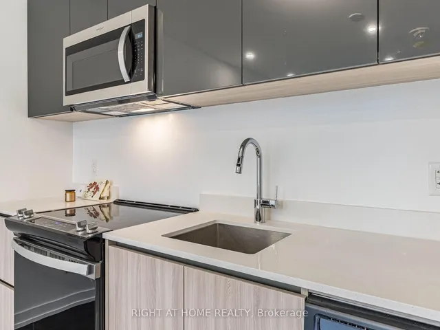 Additional image 16 of 5 maryport Ave Unit 113