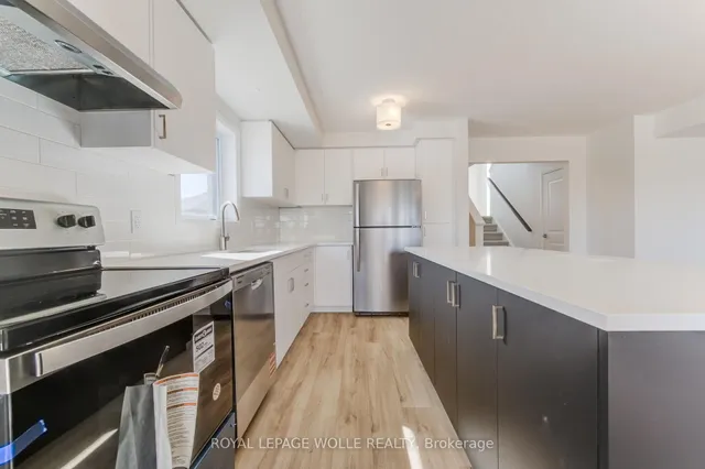 Additional image 10 of 15 Stauffer Woods Tr Unit D13