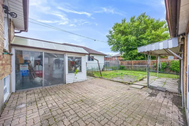 Additional image 33 of 47 Brawley Ave