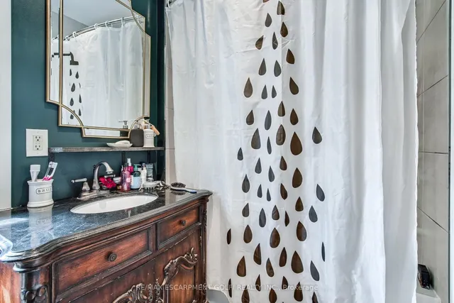 Additional image 11 of 54 West Ave