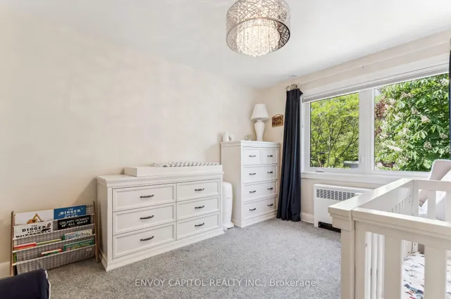 Additional image 16 of 271 Yonge Blvd