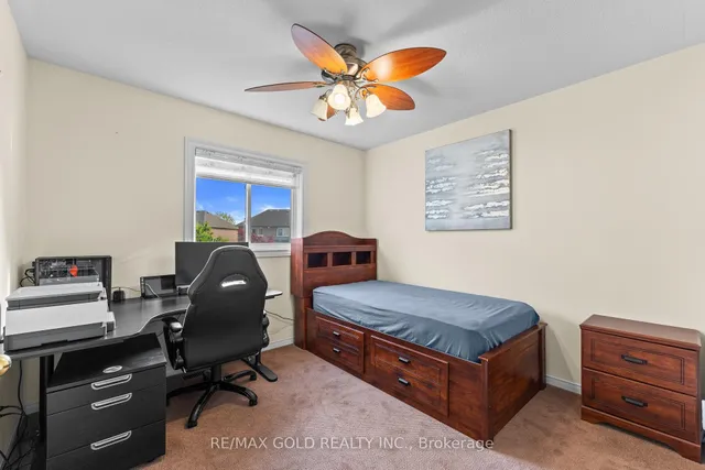 Additional image 20 of 14 Twisted Oak St