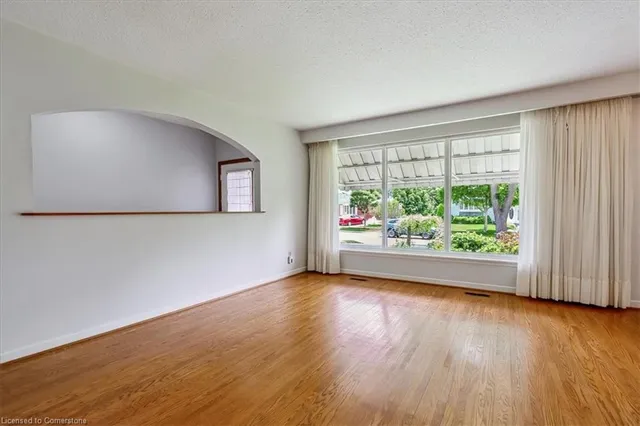 Additional image 4 of 5305 Riverside Dr