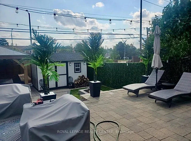 Additional image 36 of 110 Simmons Blvd