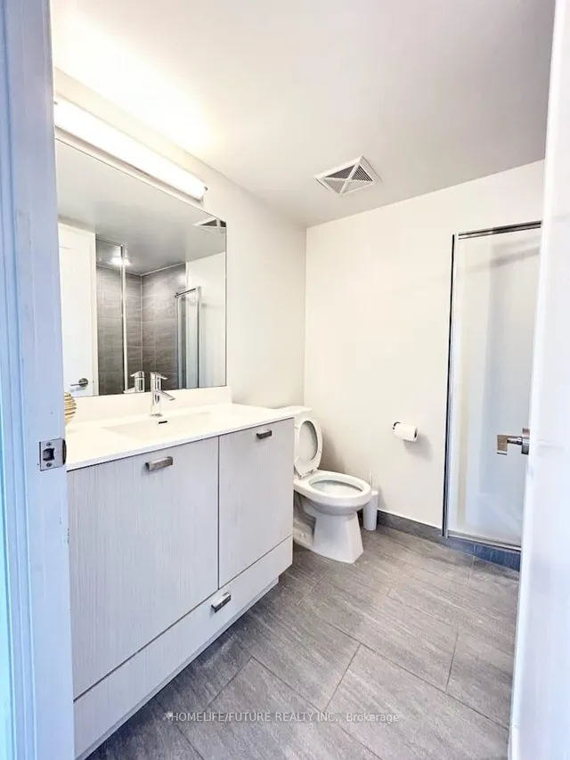 Additional image 13 of 275 Village Green Sq Unit 422