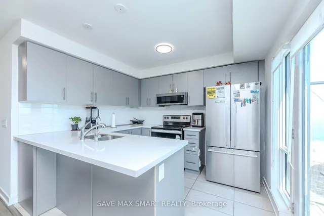 Additional image 11 of 165 Veterans Dr Unit 11