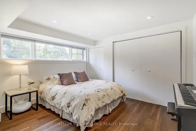 Additional image 34 of 2181 Lancaster Cres